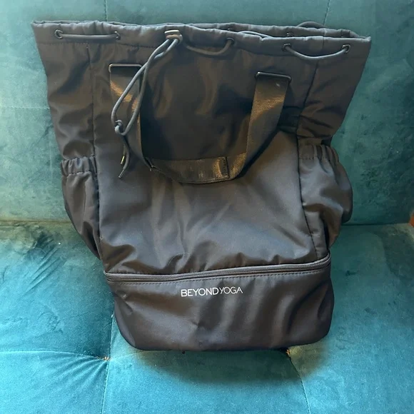 Convertible Gym Bag - Picture 8 of 9